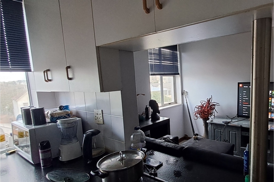 1 Bedroom Property for Sale in Port Elizabeth Central Eastern Cape